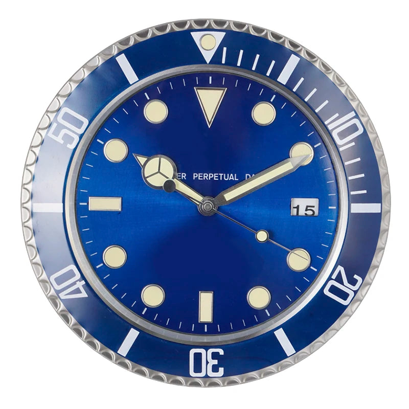 Horloge murale montre