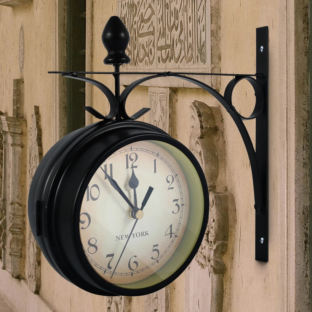Horloge murale industrielle